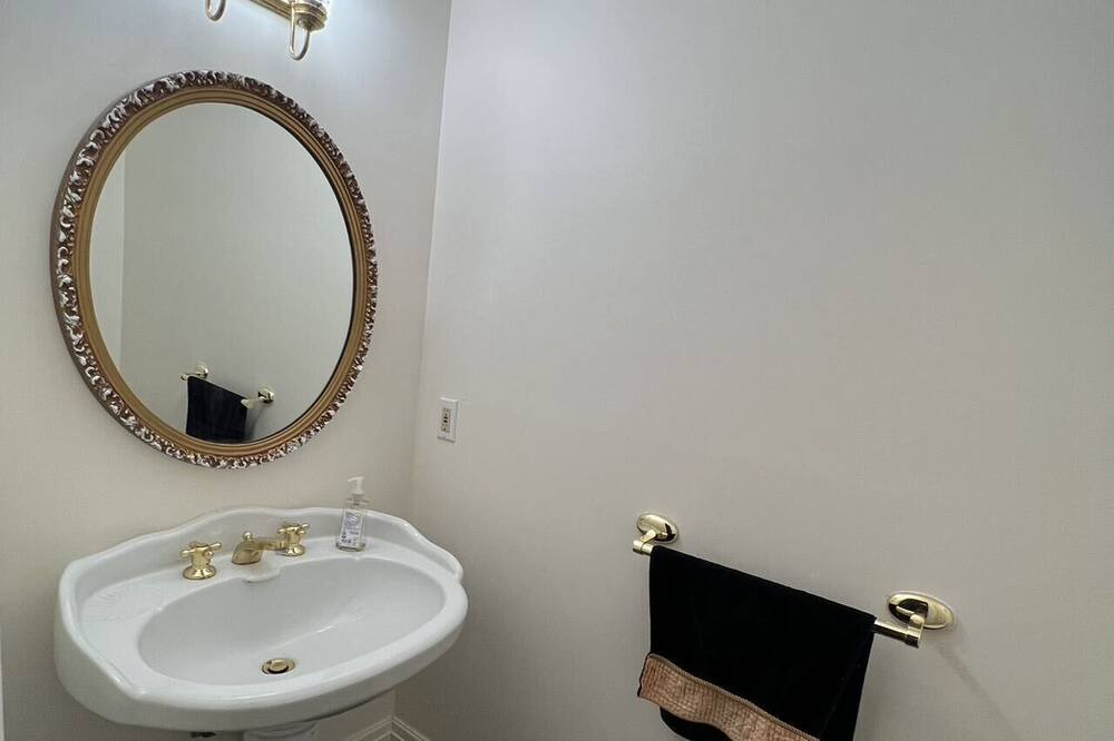 Photo of Bathroom in Grimsby