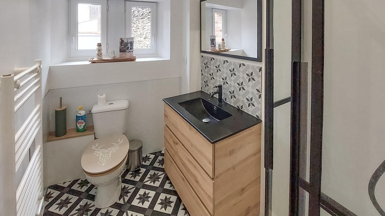 Photo of Bathroom in Apremont