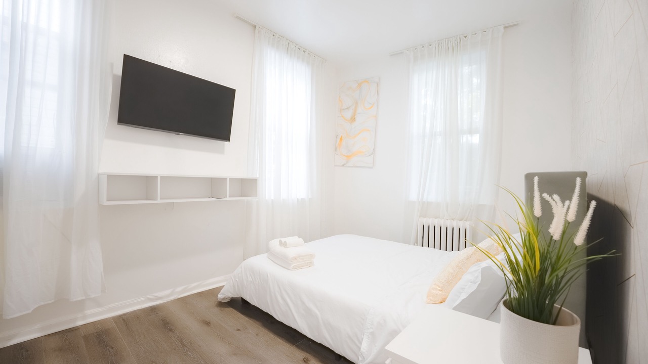 Photo of Bedroom in Southeast Yonkers