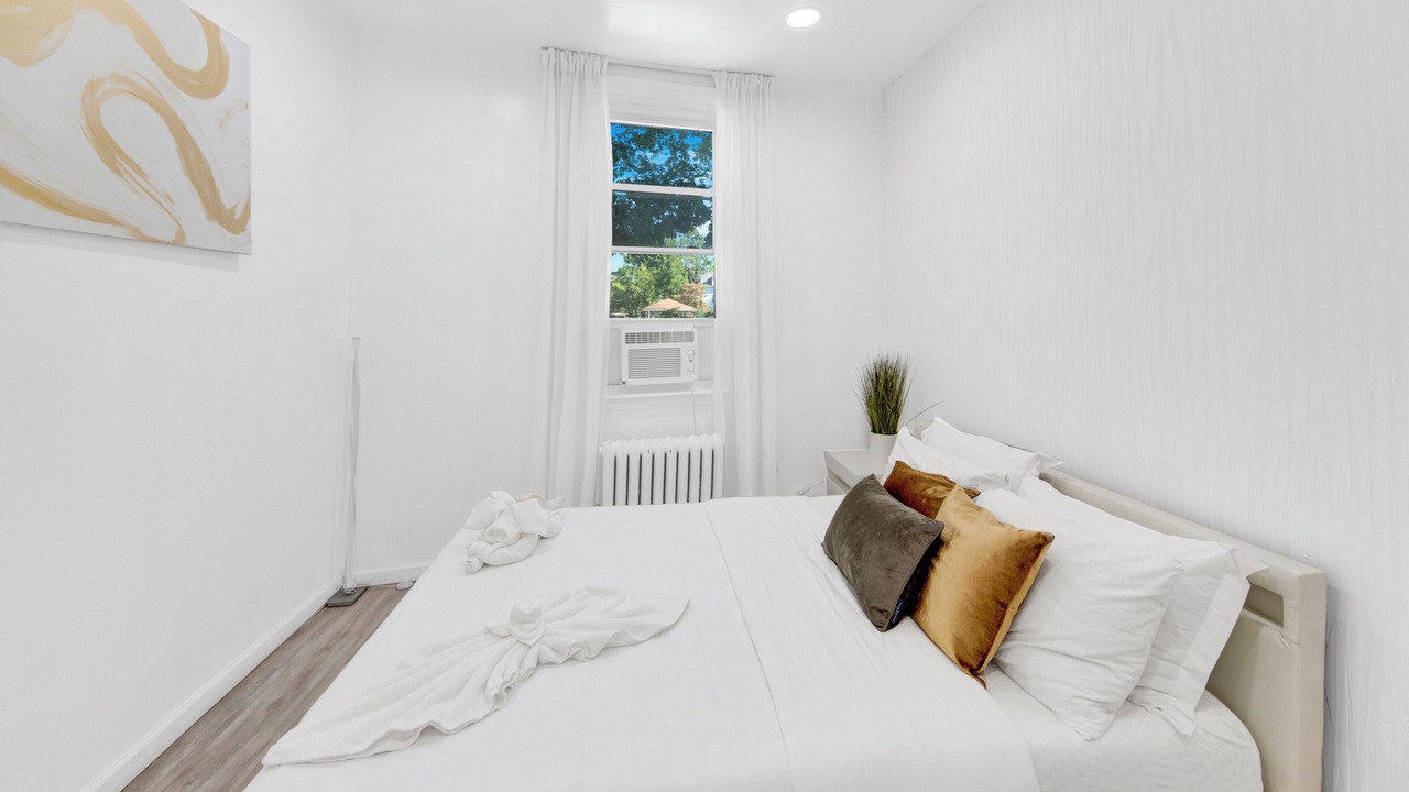 Photo of Bedroom in Southeast Yonkers