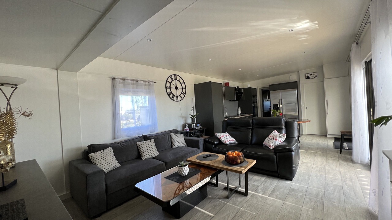 Photo of Livingroom in Sainte-Foy