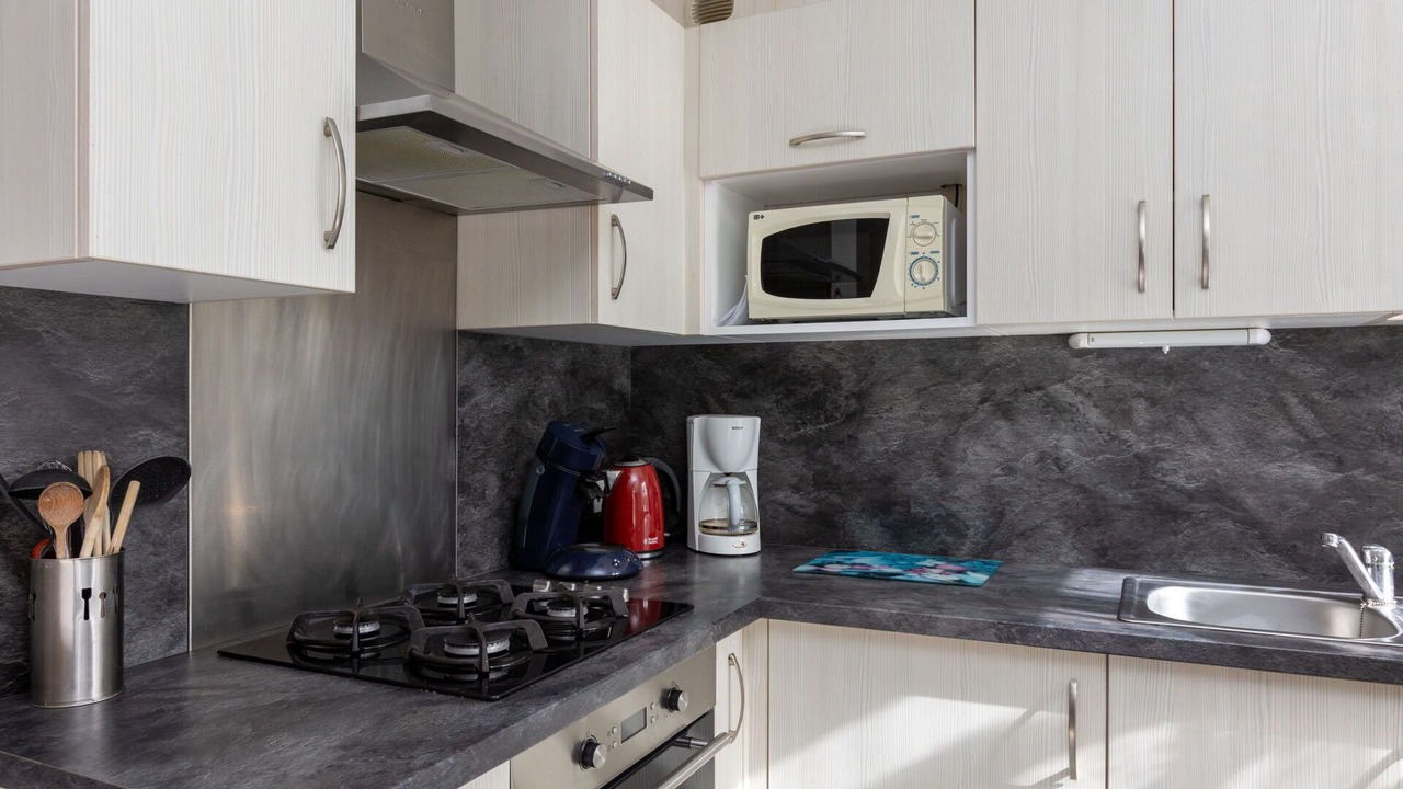 Photo of Kitchen in Saint-Meloir-des-Ondes