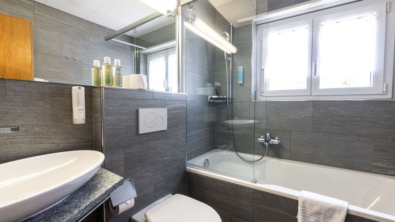 Photo of Bathroom in Lenz