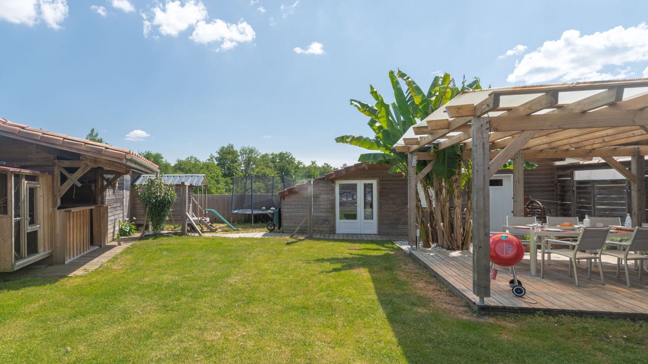 Photo of Outdoor in Mezos