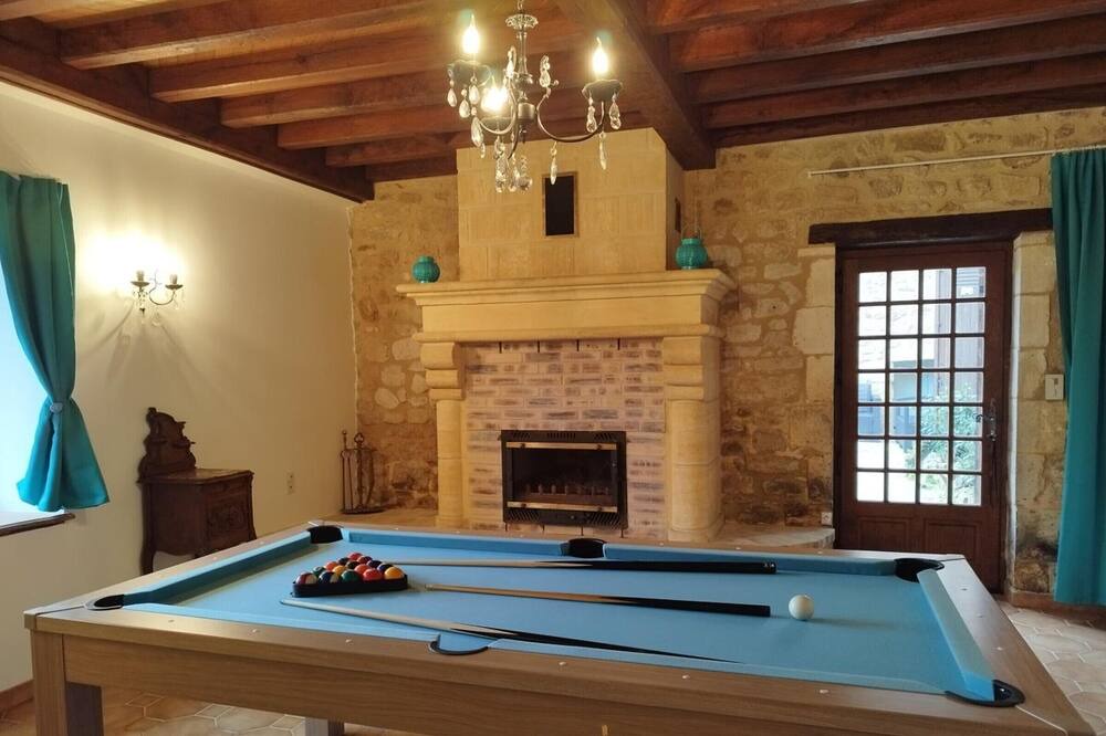 Photo of Bedroom in Eyzerac