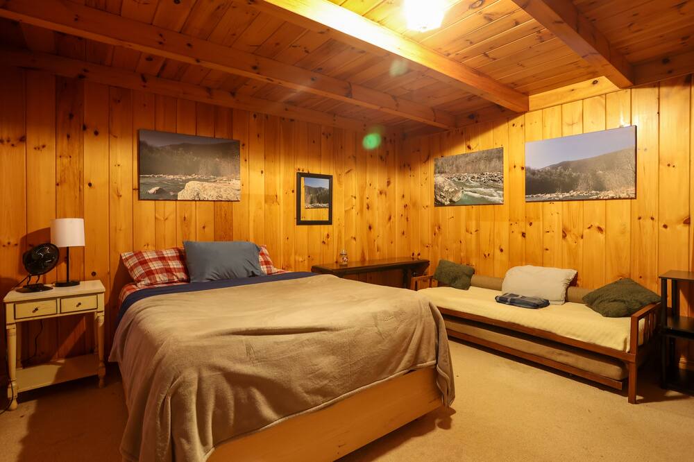 Photo of Bedroom in Natural Bridge