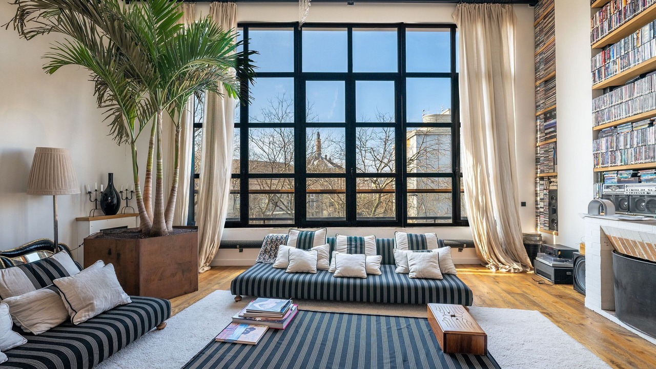 Photo of Others in Les Amandiers