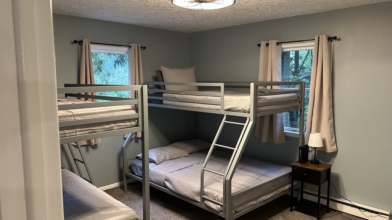 Photo of Bedroom in Cabins