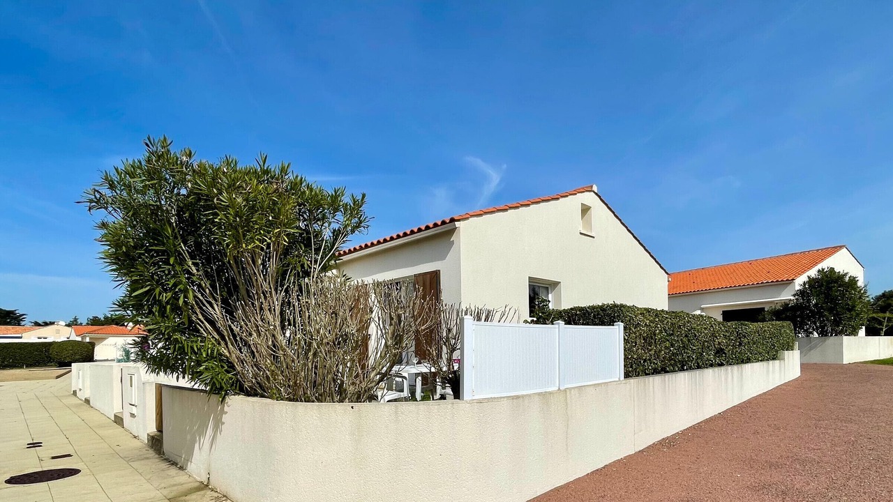 Photo of Outdoor in Brem Sur Mer