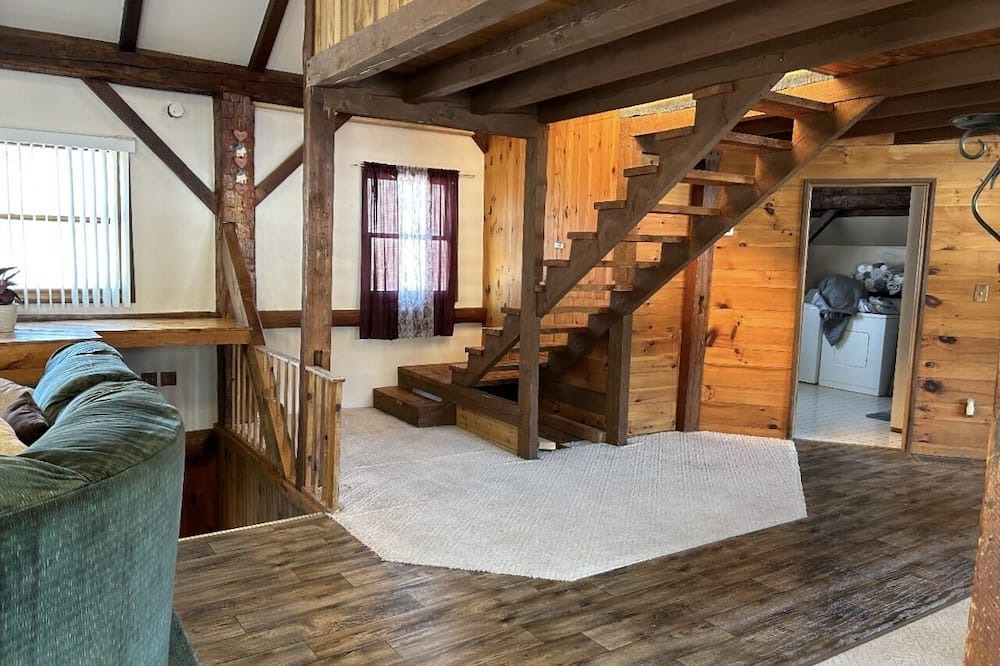 Photo of Livingroom in Deer River