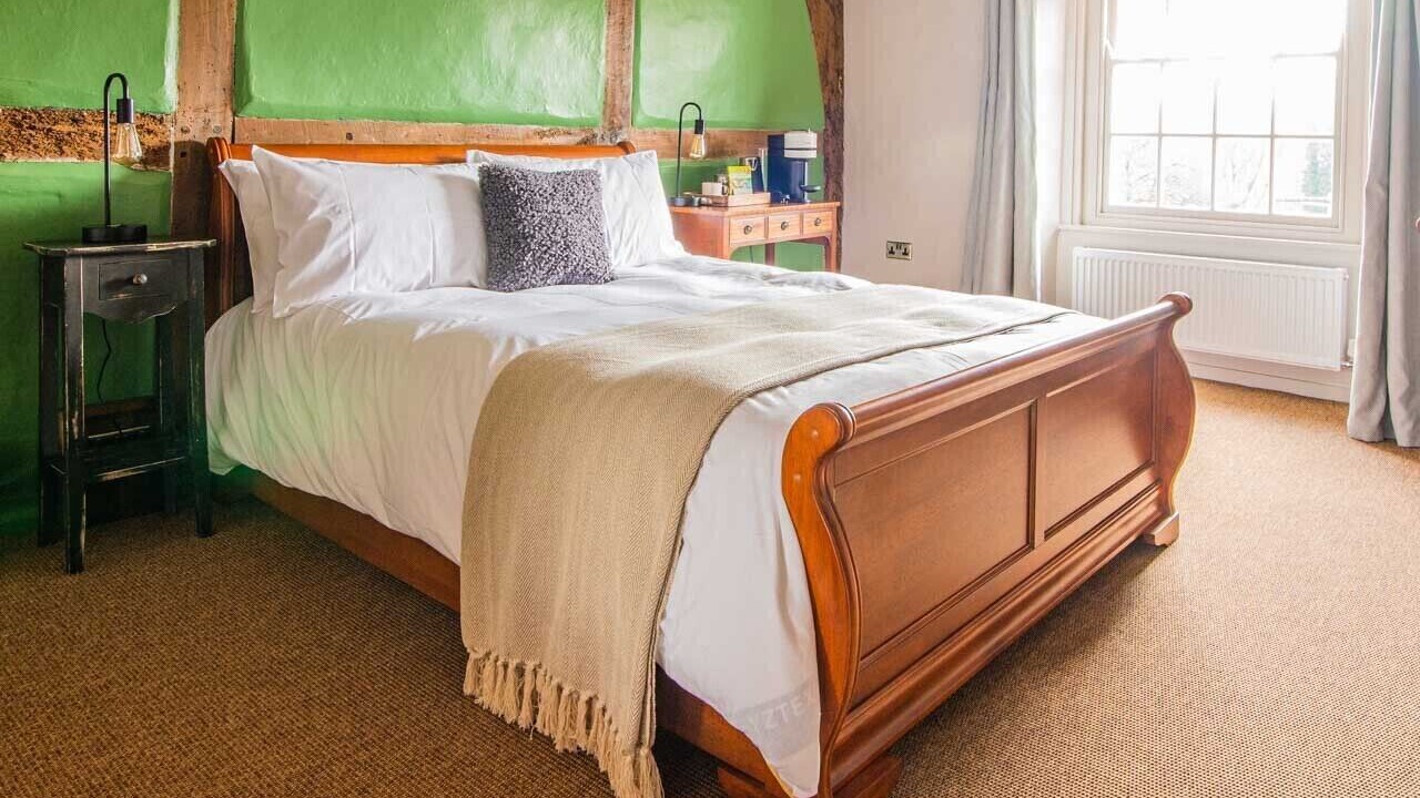 Photo of Bedroom in West Compton