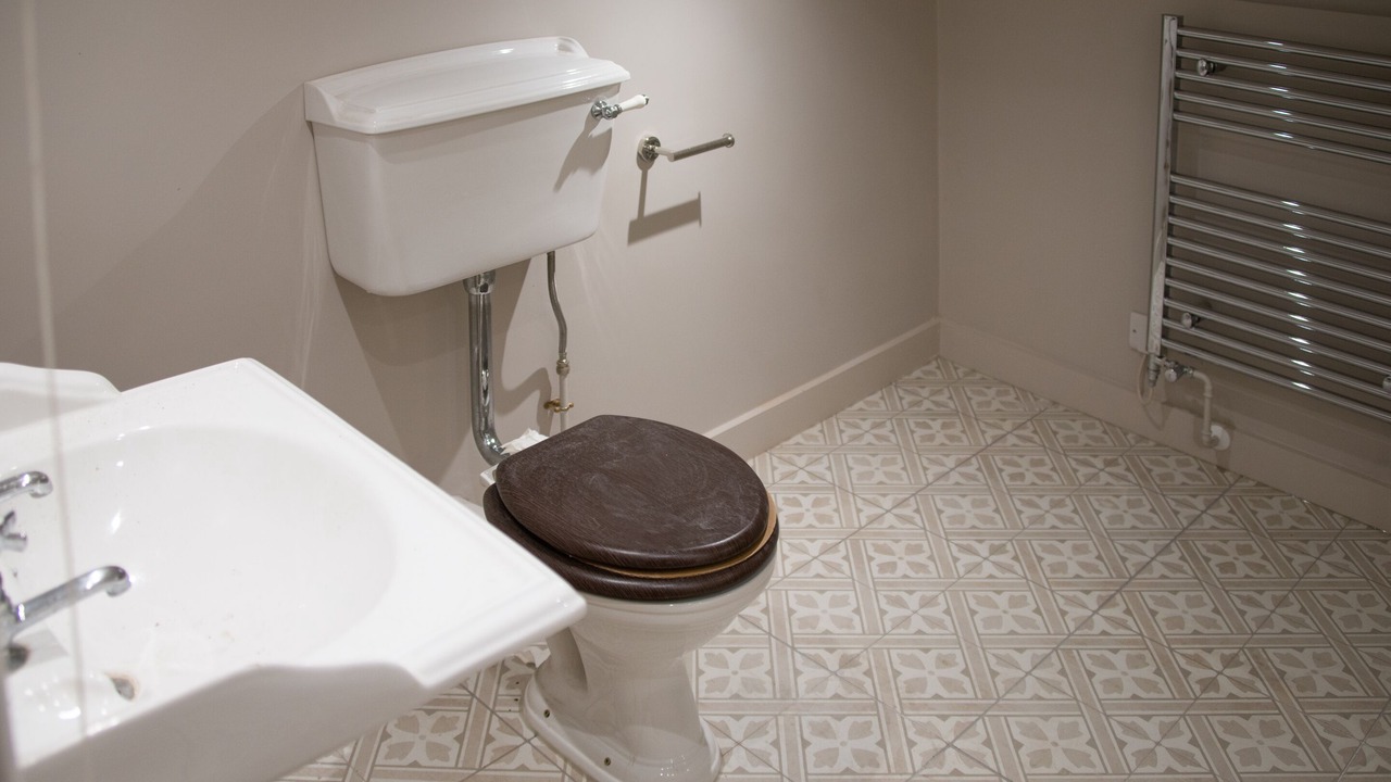 Photo of Bathroom in West Compton