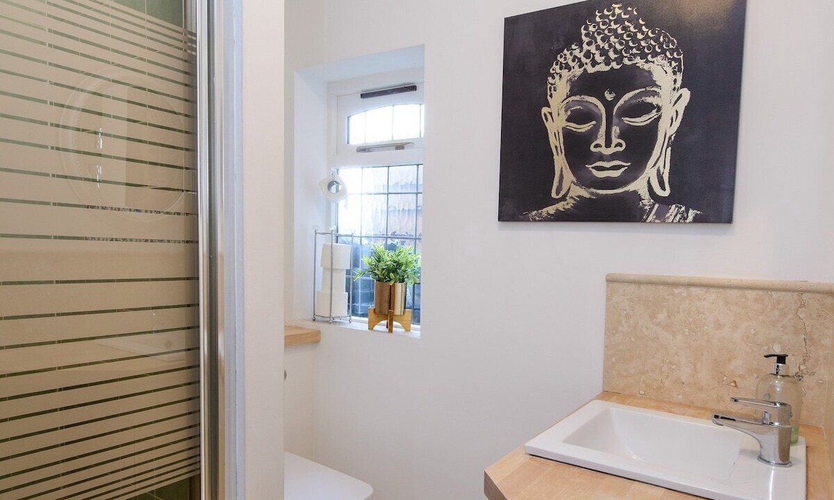 Photo of Others in Howlett End