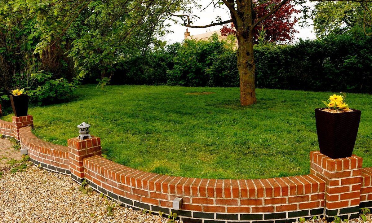 Photo of Outdoor in Howlett End