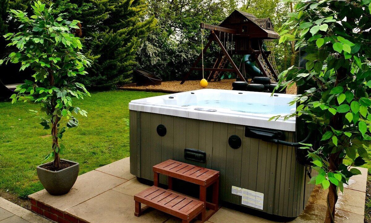 Photo of Outdoor in Howlett End