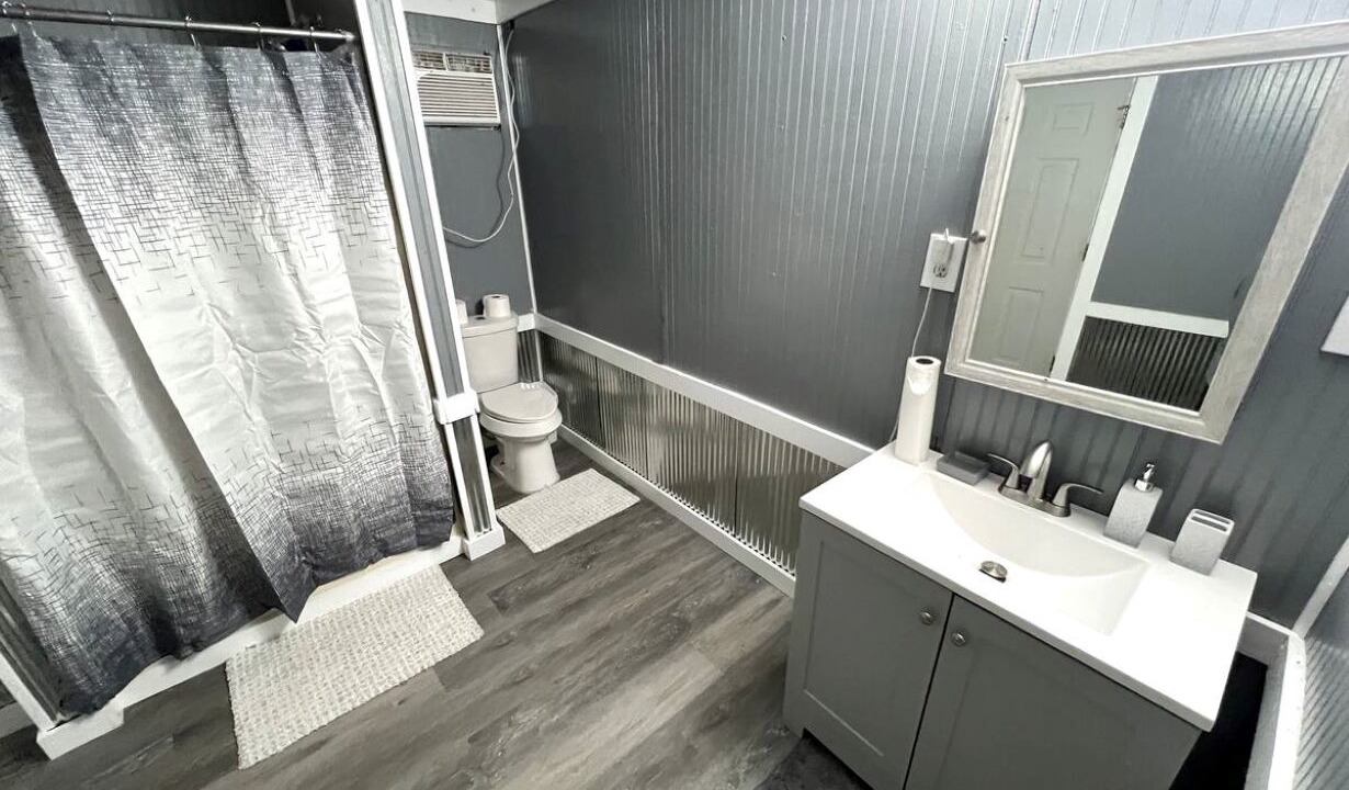 Photo of Bathroom in Mc Caskill