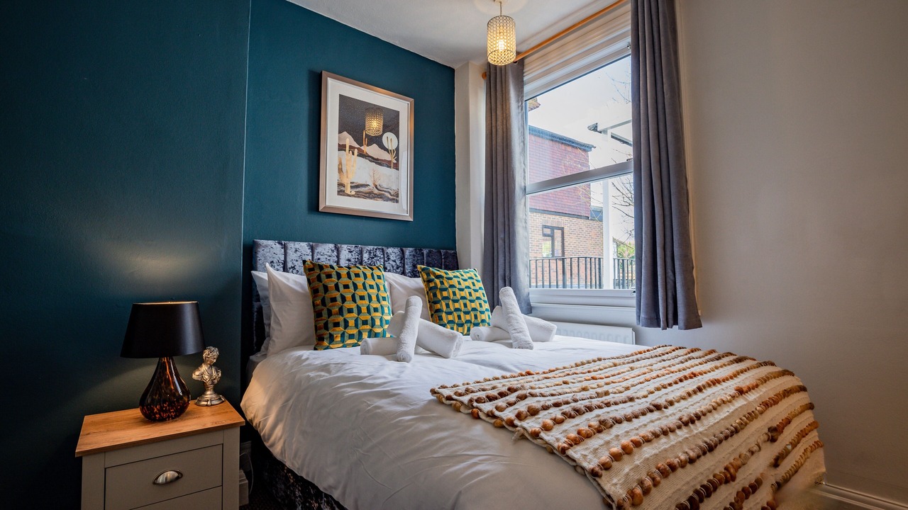 Photo of Others in Tadworth