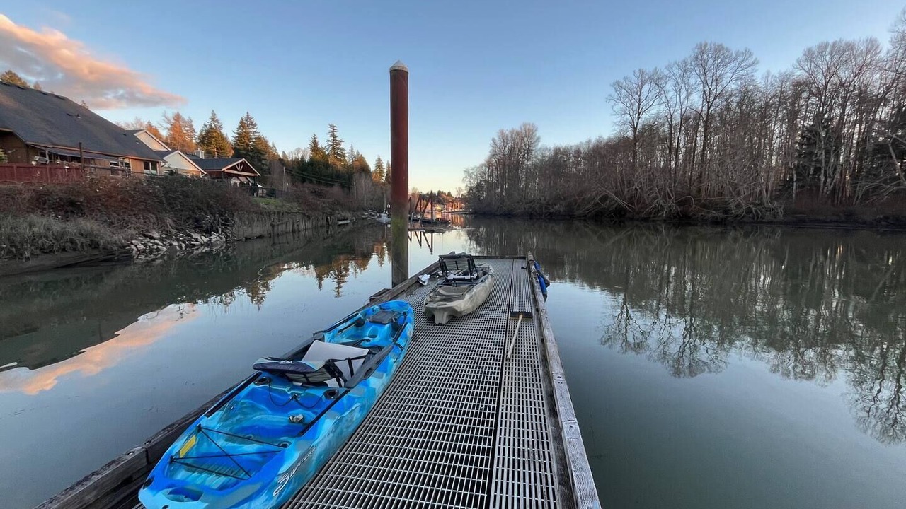 Photo of Others in Cathlamet
