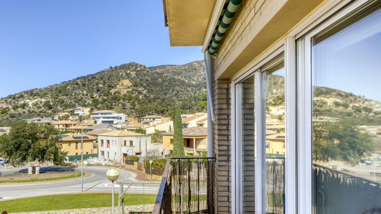 Photo of Outdoor in Palau-Saverdera
