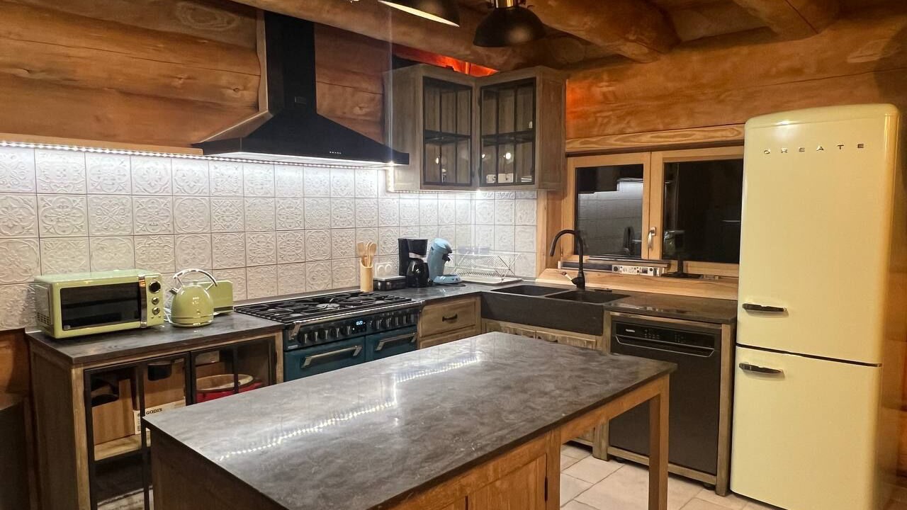 Photo of Kitchen in Yssingeaux