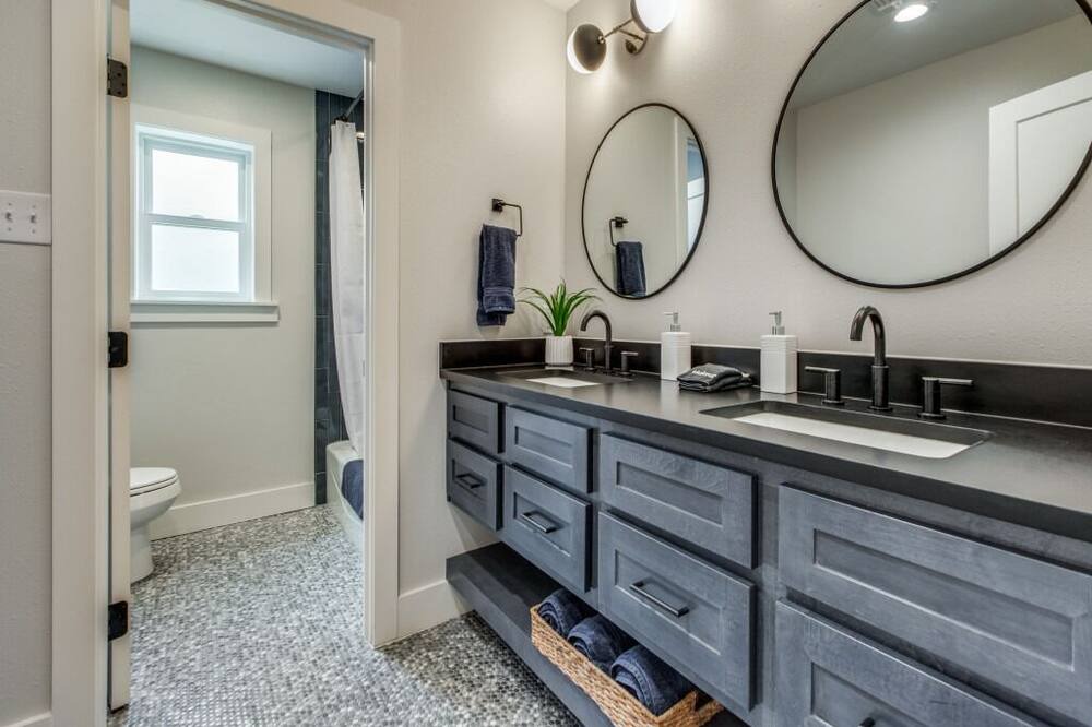 Photo of Bathroom in College Station