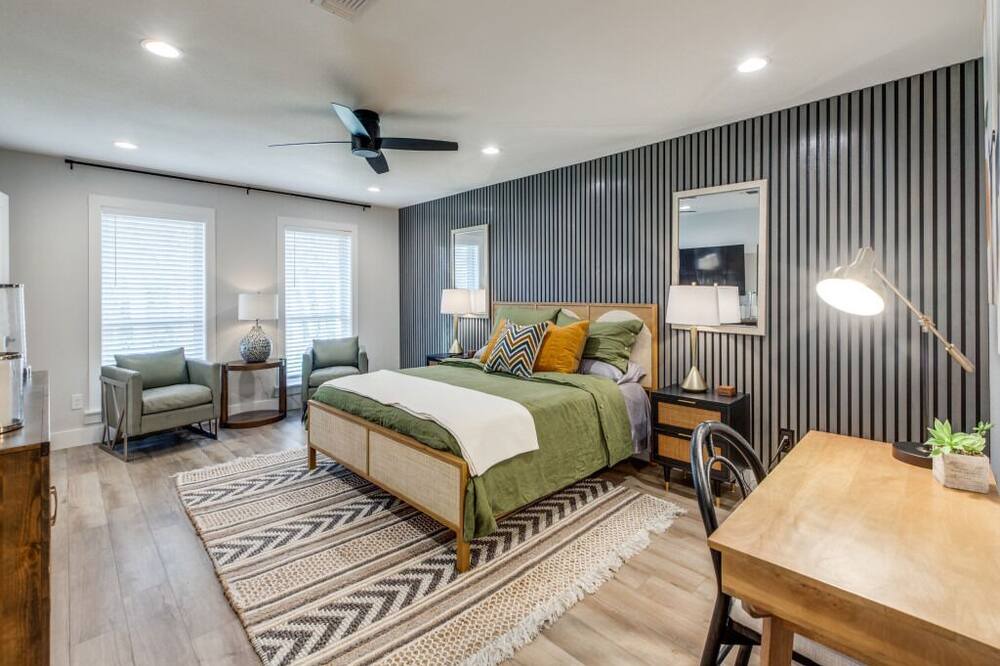 Photo of Bedroom in College Station