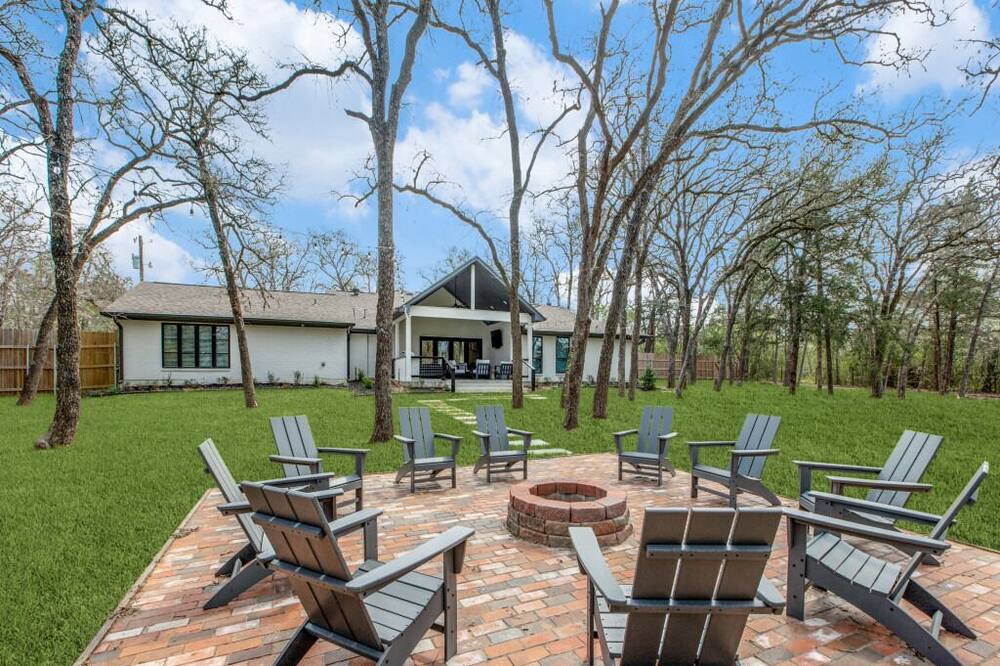 Photo of Outdoor in College Station