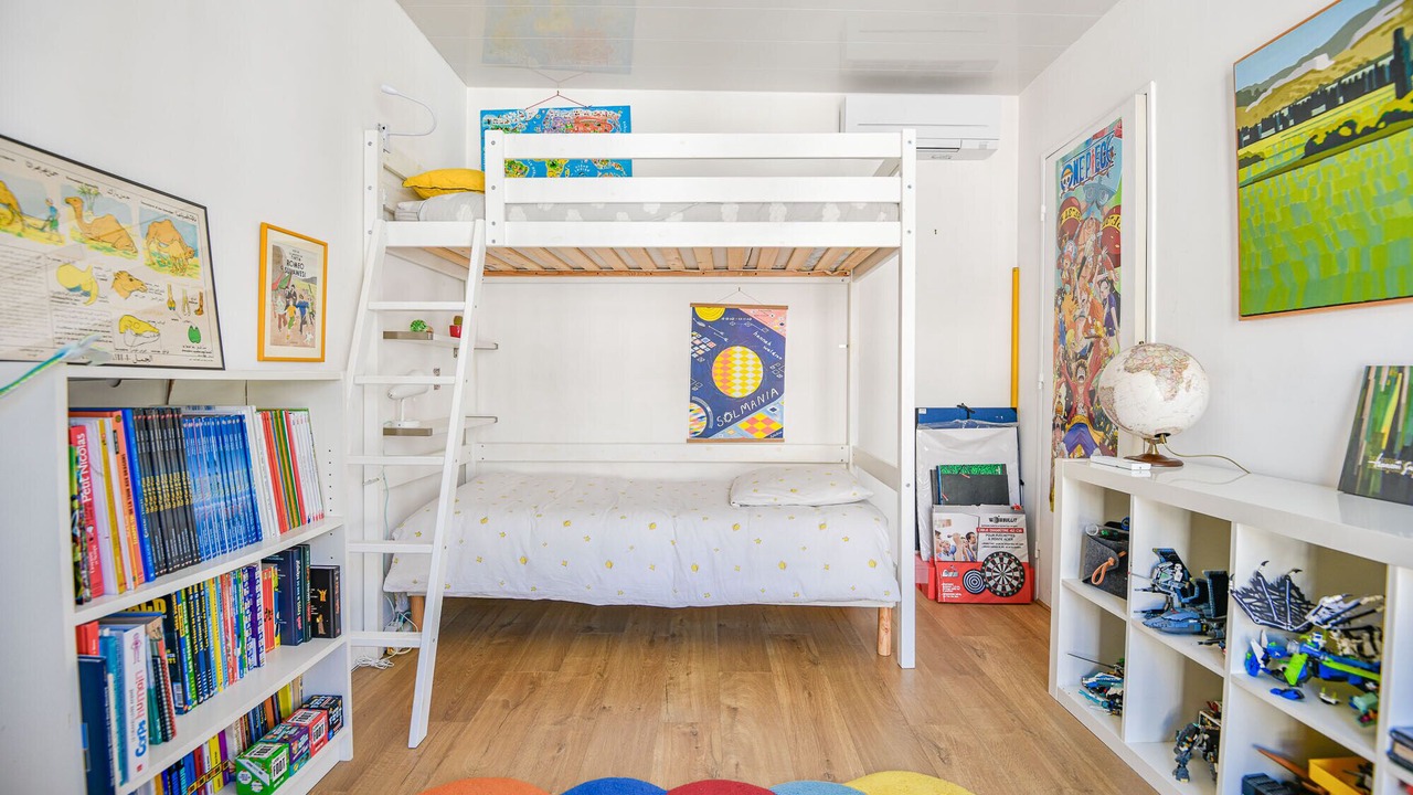 Photo of Others in Baille