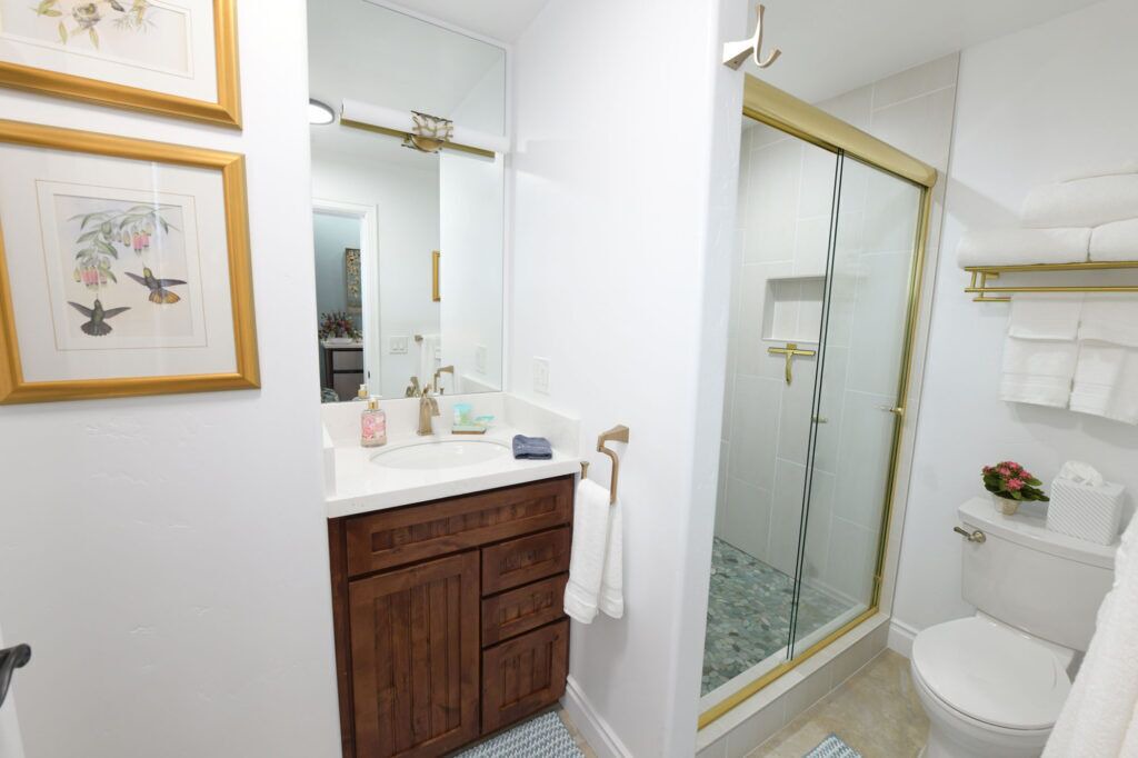 Photo of Bathroom in Red Bluff