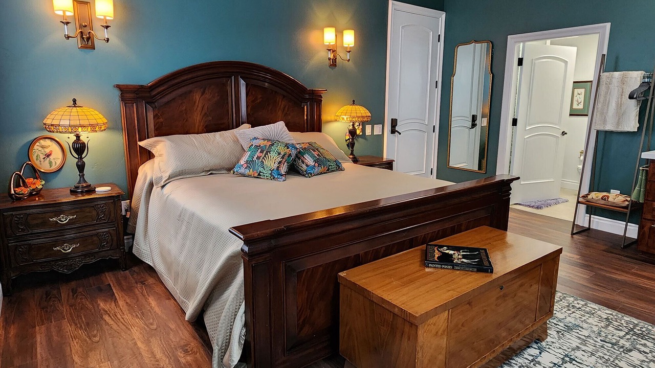 Photo of Bedroom in Red Bluff