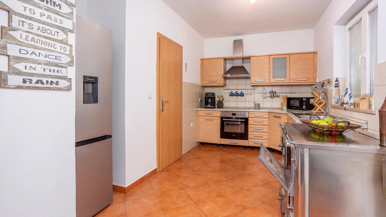 Photo of Kitchen in Sarsoni
