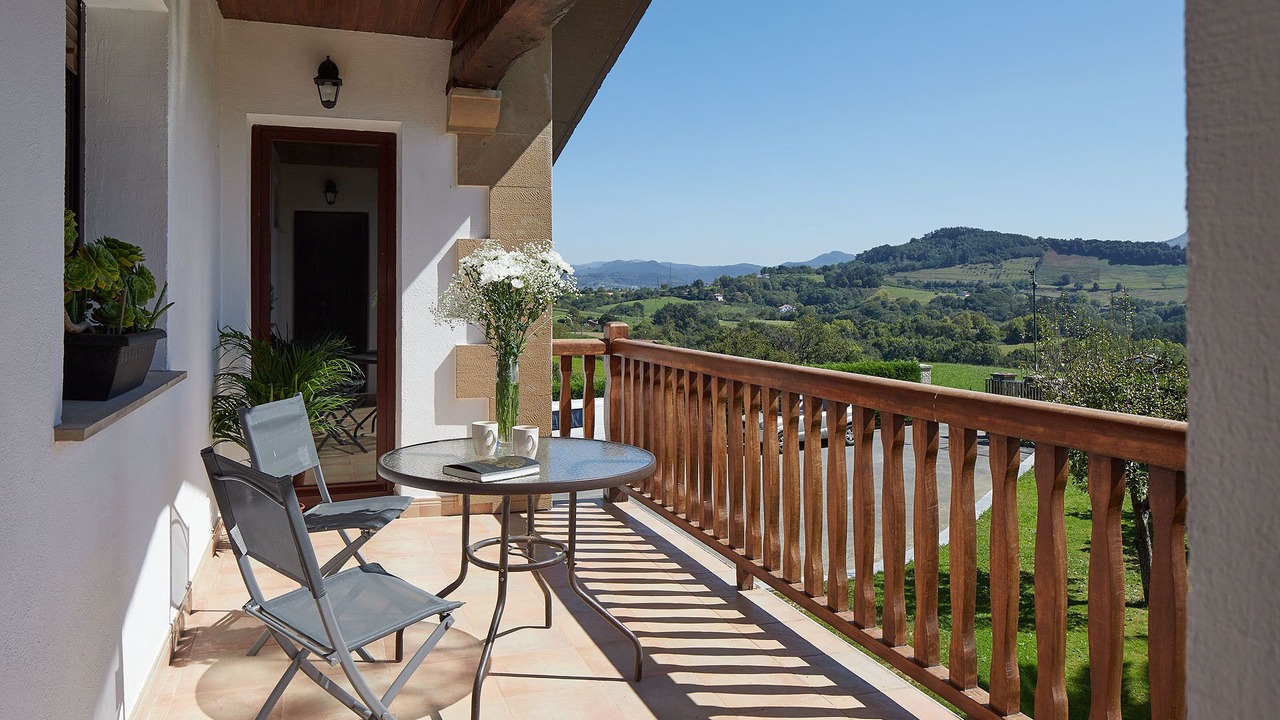 Photo of Patio Balcony in Lasarte-Oria