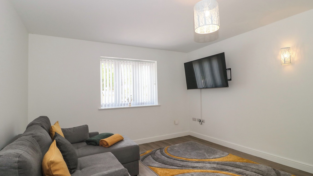 Photo of Others in Highbridge