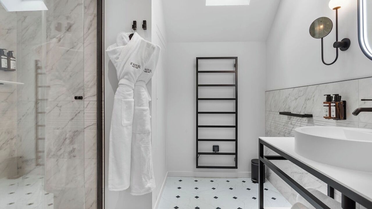 Photo of Bathroom in Honfleur