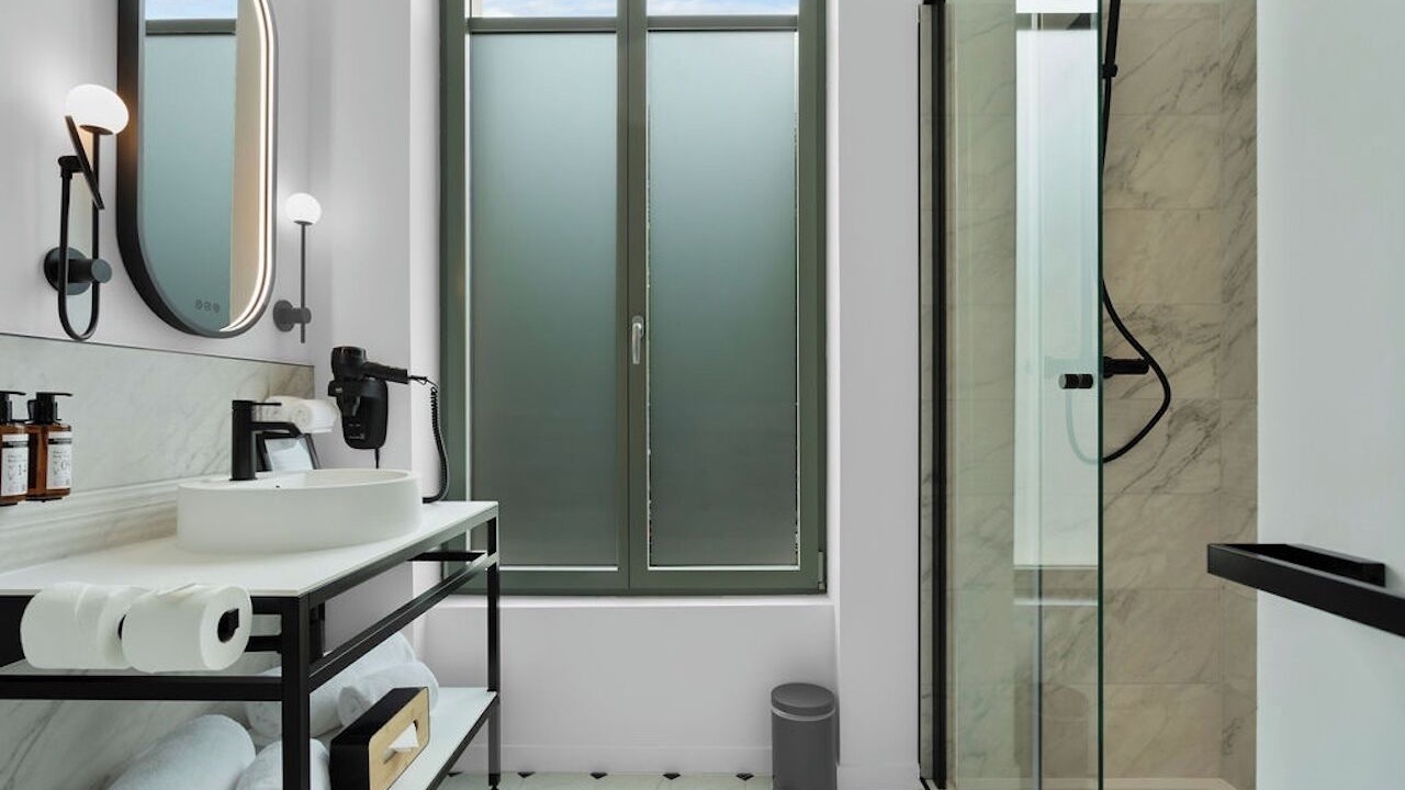 Photo of Bathroom in Honfleur