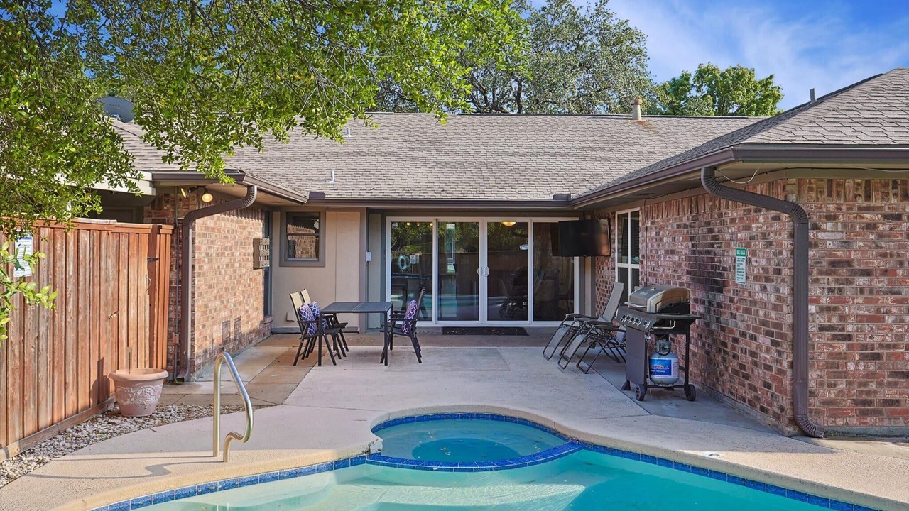 Photo of Outdoor in Plano