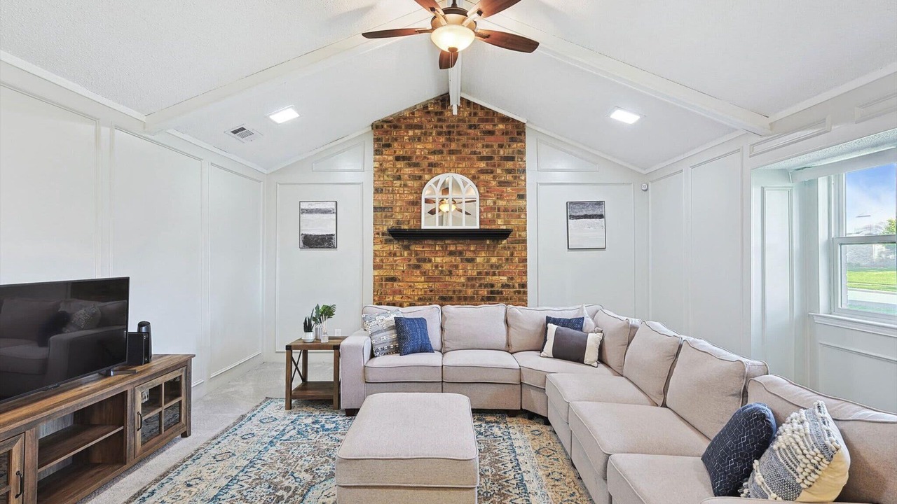 Photo of Livingroom in Plano