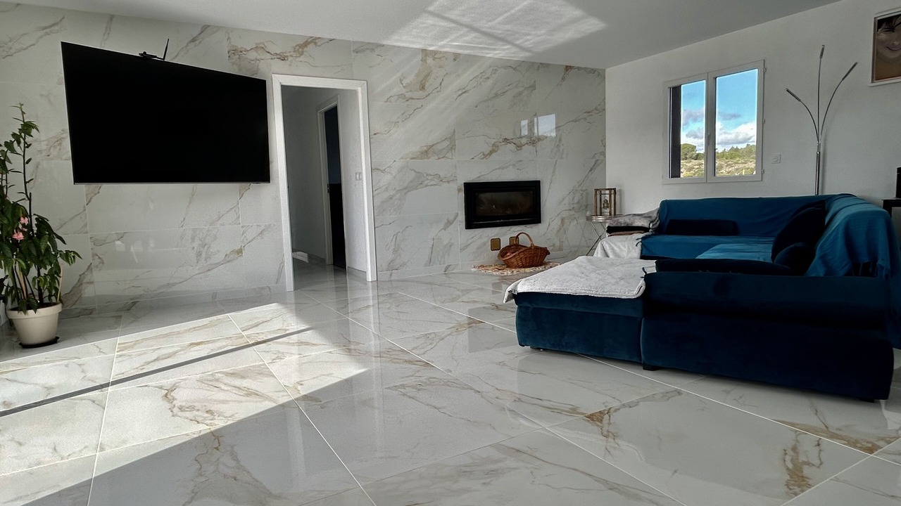 Photo of Livingroom in Talairan