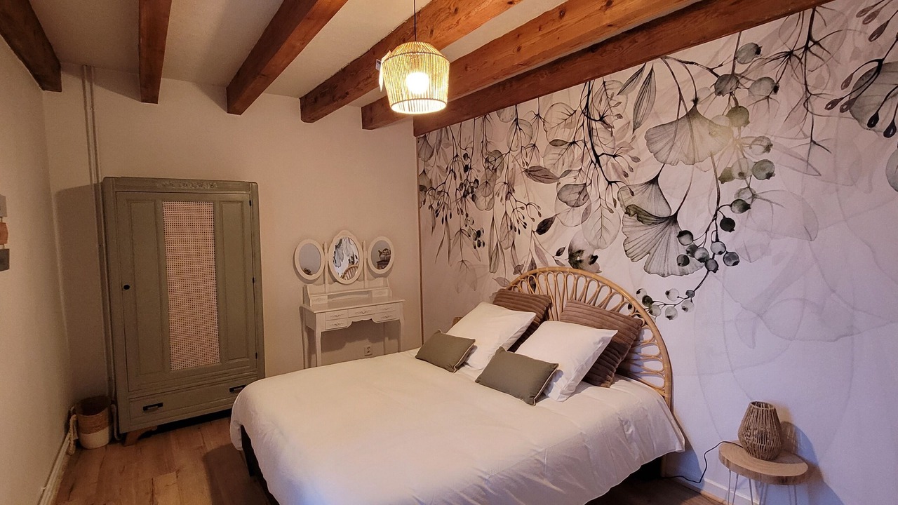 Photo of Others in Tournus