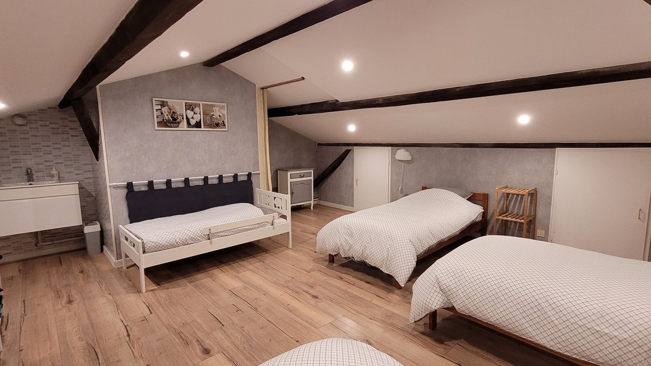 Photo of Others in Tournus