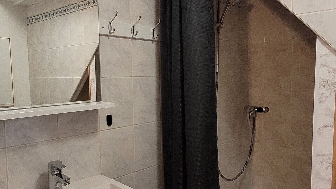 Photo of Bathroom in Tournus