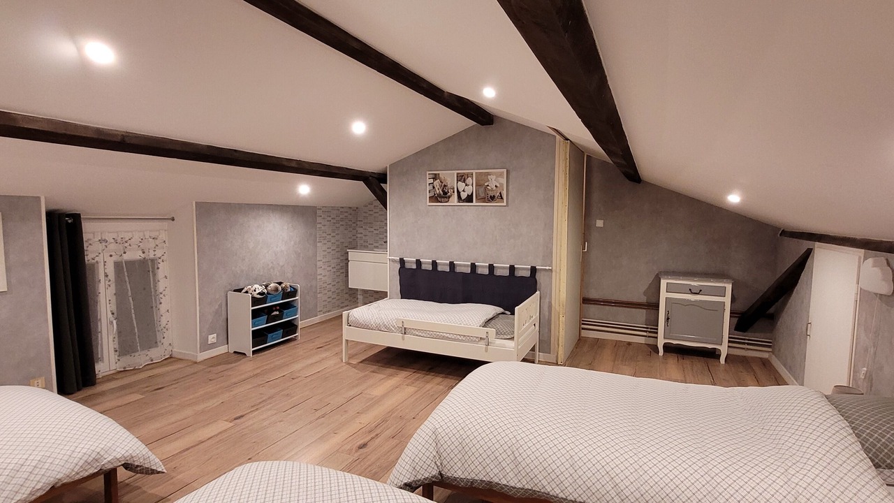 Photo of Others in Tournus