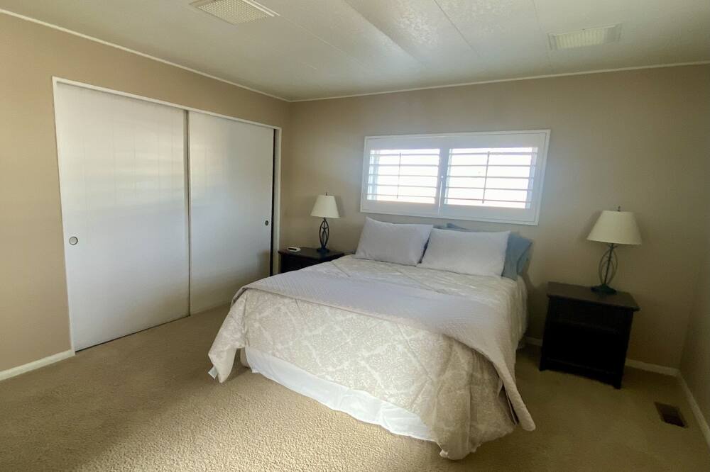 Photo of Bedroom in Thousand Palms