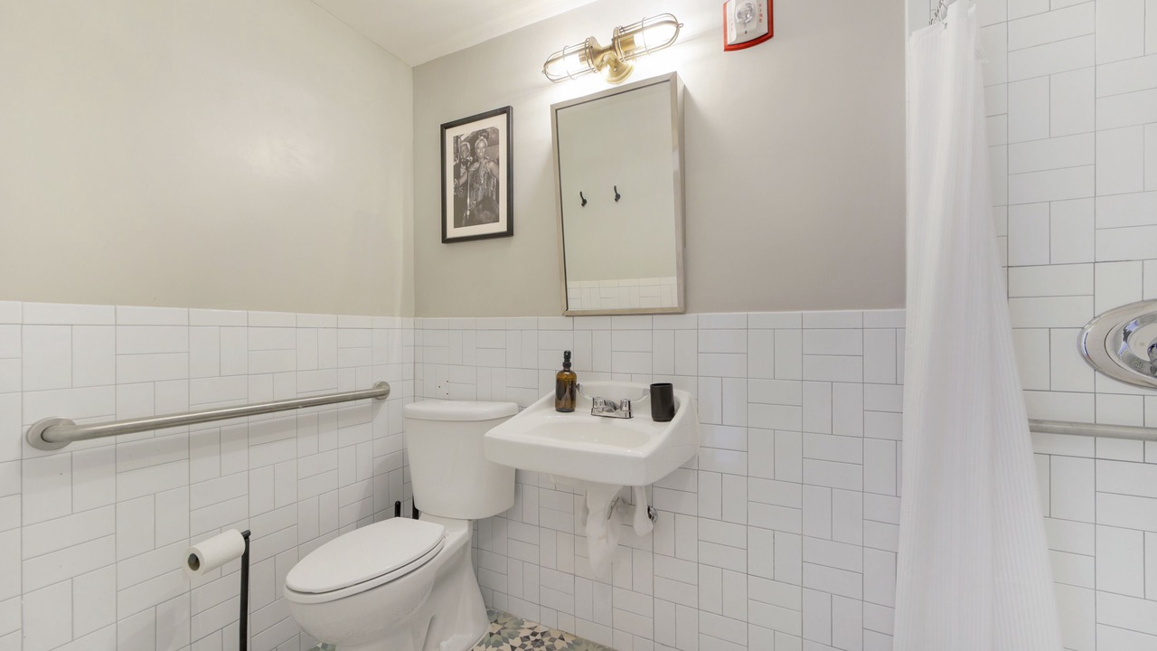 Photo of Bathroom in East Little Havana
