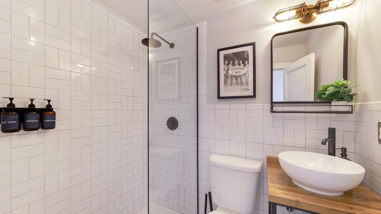 Photo of Bathroom in East Little Havana