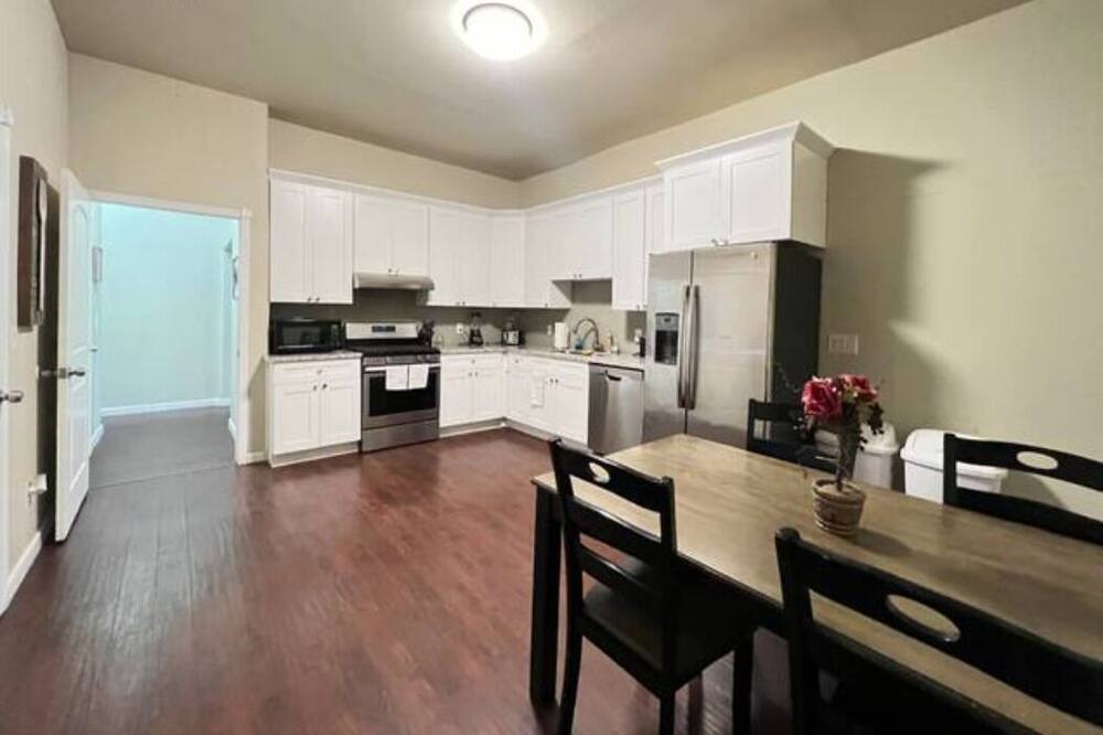 Photo of Kitchen in Five Points