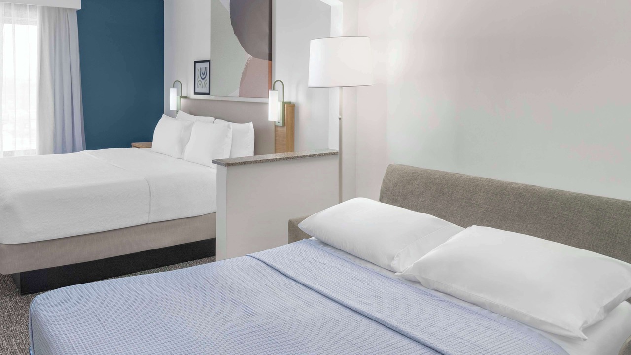 Photo of Bedroom in Lansing