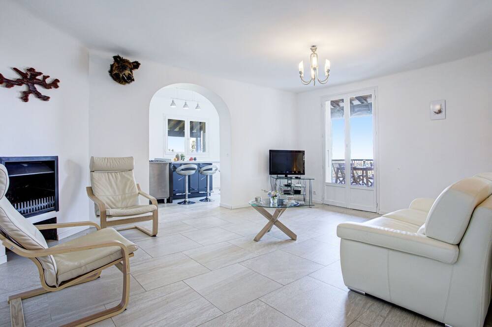 Photo of Bedroom in Montesquieu-des-Alberes