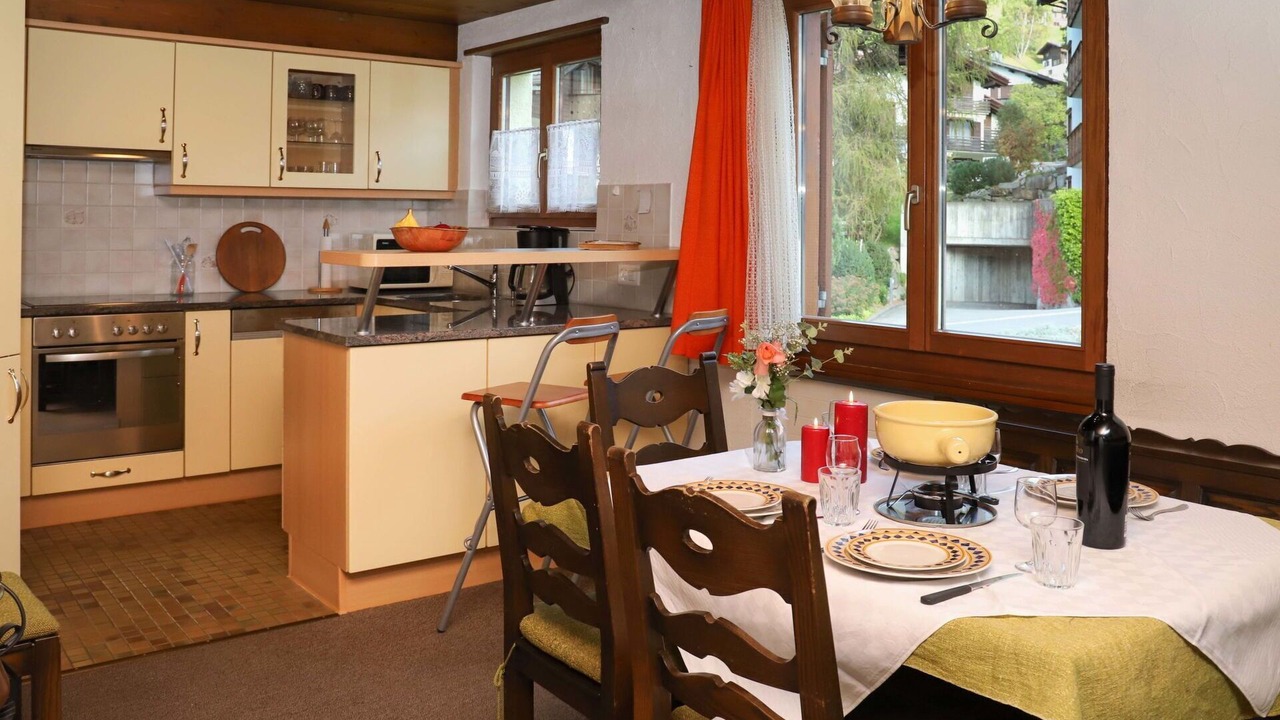 Photo of Kitchen in Klosters Platz