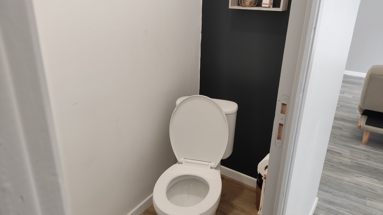 Photo of Bathroom in Manthes
